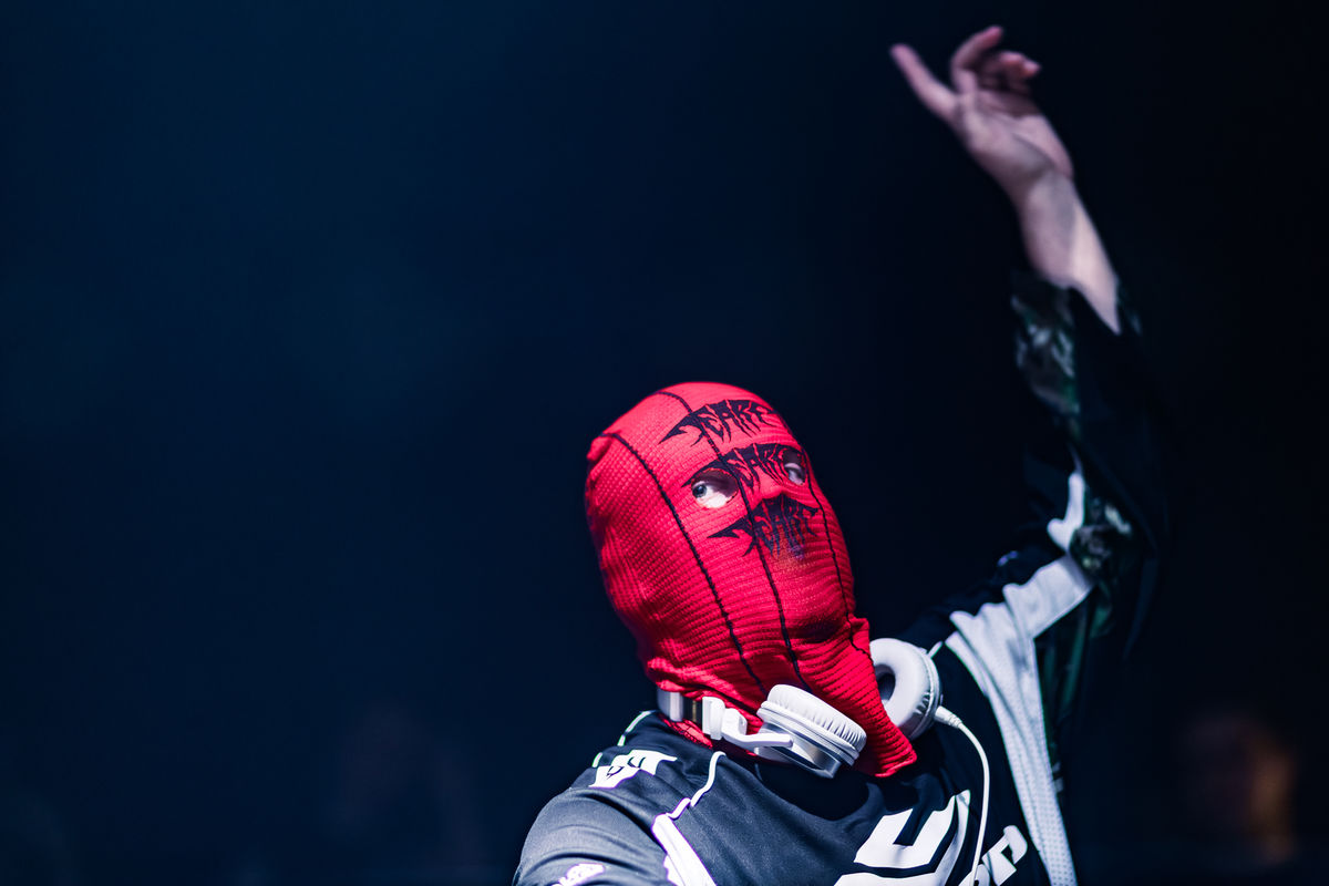 Loading... just a sec